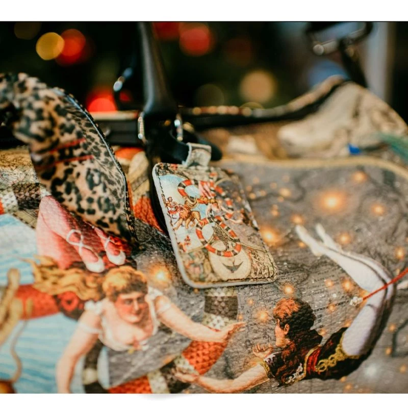 Le Cirque Du Monde Nappa Leather Duffle Bag By Myrtle & Mary 6 Le Cirque Du Monde Nappa Leather Duffle Bag By Myrtle & Mary - Image 4